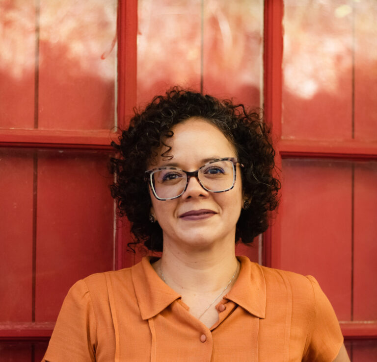 CURSO “AUTORIA DE MULHERES E NARRATIVAS PARA O SÉCULO XXI” COM EDMA DE GÓIS