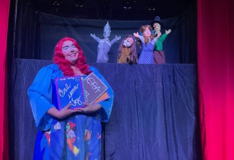 PEQUENAS GRANDES HISTÓRIAS | ESPETÁCULO “O MÁGICO DE OZ COM O GRUPO BILU BILA E CIA COM O GRUPO DE TEATRO E PALHAÇOS DO CEARÁ 52 O MAGICO DE OZ 3