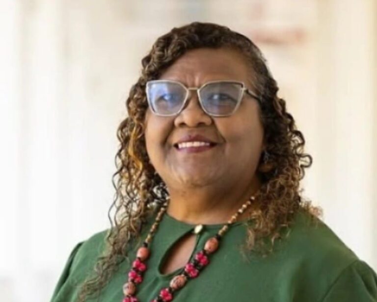 Oficina “Planejamento de Acervos: Seleção, Aquisição e Descarte” com Ana Farias (parceria SEBP/Ce)