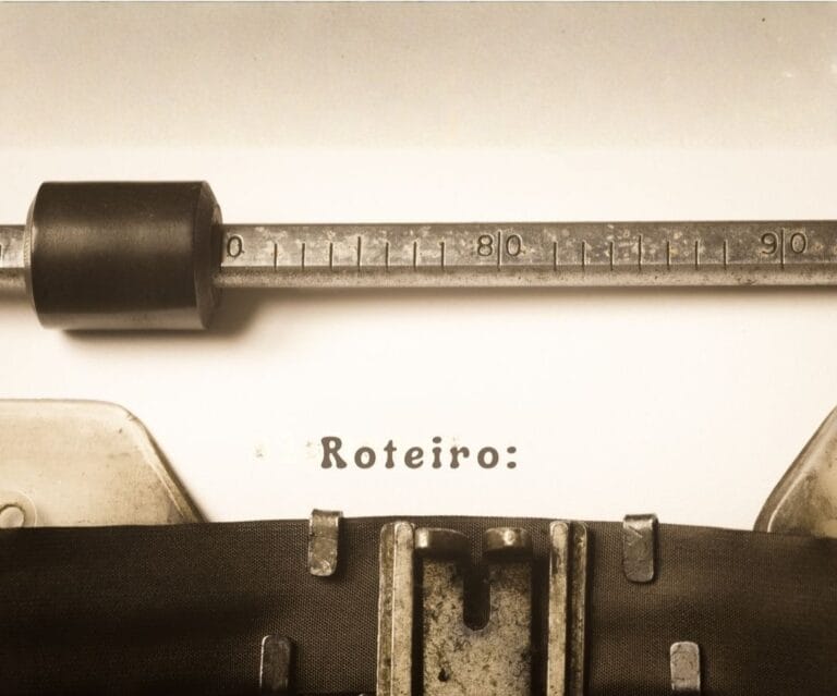 Oficina “Escrita de Roteiro de Animação: da Premissa à Cena” com com Lux Farr, Bárbara Cabeça e Emily Guilherme